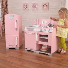 2 Idees De Bricolages Facile A Faire Avec Des Enfants In 2020 Kidkraft Kitchen Kidkraft Vintage Kitchen Kidkraft Retro Kitchen