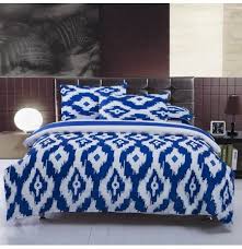 Say goodbye to your old stained bed set, say hello to a fresh and luxurious makeover for your bed! 3 4pcs Suit Polyester Fiber Geometric Pattern Bedding Set