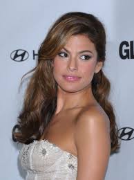 Lijepa Eva kao da je iz raja izašla!