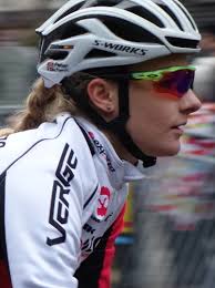 Cyclocross racer @cxproximus | bachelor mechanical design. Alicia Franck Wikidata