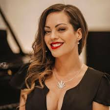 Cannabis Influencer Spotlight: Parisa Mansouri-Rad