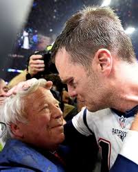 Robert kraft wants to make one thing very clear: Patriots Owner Robert Kraft Prays For 1 More Season With Tom Brady Gma