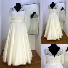 Die preise beginnen bei 400$. Genoveva Massschneiderei In Niederosterreich Massgeschneidertes Brautkleid
