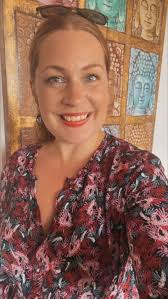 Fühlt sich dein Business anstrengend an? Eigentlich liebst du was du tust!  Du gehst deiner Leidenschaft nach und hast dir ein laufendes Business  aufgebaut 🤩! Zahlreiche Kunden & Projekte, Anfragen…