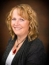 Pam Sisk, 1912 NW Copper Oaks Cir, Blue Springs, MO 64015, US