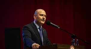 Babasının vefat haberini alan bakan soylu'nun eşi hamdiye soylu, uçakla ankara'ya geldi. Icisleri Bakani Soylu Nun Koronavirus Tedavisi Goren Annesi Yogun Bakima Alindi Sputnik Turkiye