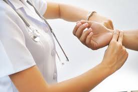 220, din care scădem vârsta. Ce Inseamna Puls Normal In Functie De Varsta