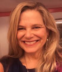 Candace Knox's Instagram, Twitter & Facebook