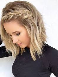 I look da provare per capelli medi, lunghi e corti. Capelli Lunghi O Medio Lunghi Lisci O Mossi Non Importa La Tendenza Del Semi Raccolto E Un Must Dell Braids For Short Hair Short Hair Styles Long Hair Styles