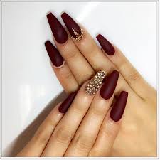 112 epic burgundy nails you must try