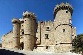 Namely the new town and the old town. Palace Of The Grand Master Of The Knights Of Rhodes Onrhodes
