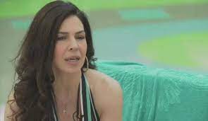 Η ναταλία δραγούμη εξομολογήθηκε πώς έχει αποθηκεύσει τον άντρα της στο τηλέφωνό της. Natalia Dragoymh Dexthke Se3oyalikh Parenoxlhsh In Gr