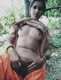 Cute Indian village Bhabhi pics - FSI Blog