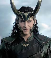 Kate herron directs loki, and michael waldron is head writer. Disney A Gelecek Olan Loki Dizisi Soylenenlere Gore Loki Nin Zamanda Yolculuk Yapip Insanlik Tarihindeki Buyuk Tarihi Olaylari Loki Marvel Marvel Kahramanlari