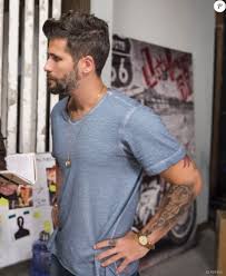 Listen for free to their radio shows, dj mix sets and podcasts. Bruno Gagliasso Exibiu O Antes E Depois Em Seu Perfil Do Instagram Nesta Terca Feira 13 De Dezembro De 2016 Purepeople