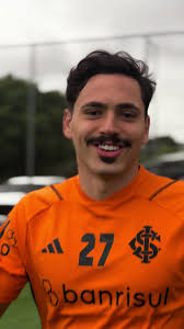 Mauricio Returns Home