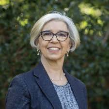 Please vote for your favorite cover for my podcast.