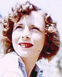 Laura Benbow's Instagram, Twitter & Facebook