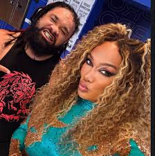 Happy Friday Night Jax 👩🏻‍🦱🤍🖤 💎 here's a special photo dump of my  amazing and very stunning Queen ms @linafanene throughout the past month  Summerslam is 2 weeks away really hoping Nia