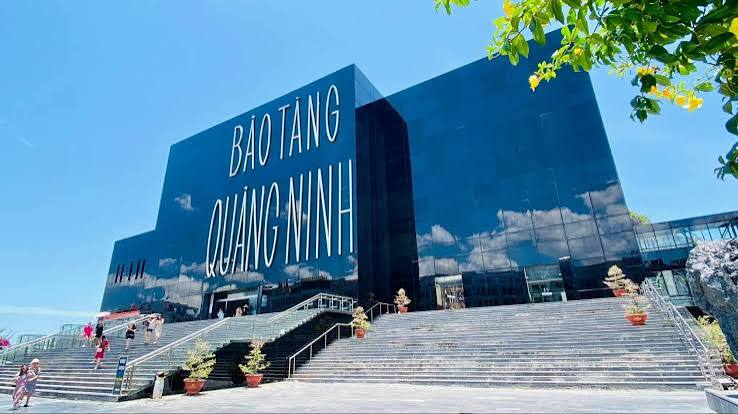 Bảo tàng Quảng Ninh và khu vực Hòn Gai