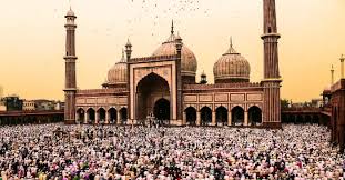 Adapun waktu pelaksanaan sholat idul fitri dimulai sejak matahari terbit sampai masuk waktu zuhur. Sambut Hari Kemenangan Ini Bacaan Niat Lengkap Dan Waktu Shalat Idul Fitri Galamedia News