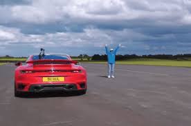 Drag Race Porsche 911 Turbo S Vs Ferrari 488 Pista Vs Lamborghini Huracan Performante Wheels