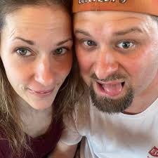 Who can fix a riding lawn mower in Plainfield CT?