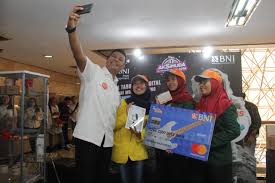 Cara membuat kartu debit jadi kartu kredit virtual. Bni Ajak Anak Muda Investasi Dengan Simuda Siaran Pers Bni