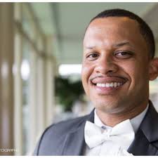 TOP 10 BEST Graduation Photography near Laurel, MD