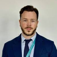 60+ "Tom Grundy" profiles