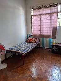 Rumah tersebut bukan untuk diduduki oleh mereka sekeluarga, sebaliknya menempatkan seekor anjing peliharaan yang diberi. Speedhome Taman Raia Indah Ipoh Property For Rent April 0700