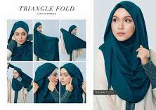 Silahkan Baca Artikel Cara Pakai Tudung Bawal Terkini 2018 Ini Selengkapnya Di Cara Paka Hijab Style Tutorial Tutorial Hijab Segitiga Hijab Fashion Inspiration