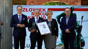 Z okazji dni matki i dziecka stworzyliśmy. Mama I Ja Regulamin Konkursu Plebiscytowego Pod Nazwa Mama I Ja 2021 Gazeta Lubuska