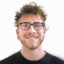 Benjamin Nieves's Instagram, Twitter & Facebook