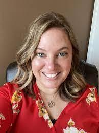 Margo Poole's Instagram, Twitter & Facebook