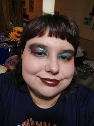 Makeup look with favorite colors