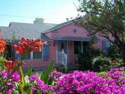 Florida, at least central florida, is terrible with this style of mediterrean architecture. 10 Inspirational Red And Pink Houses
