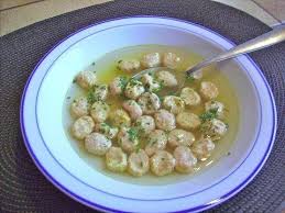 Bratknodel Teil Einer Schwabischen Hochzeitssuppe Suppeneinlagen Rezepte Schwabische Kuche
