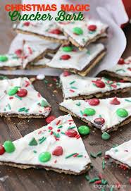 Christmas Magic Cracker Bark I Dig Pinterest Recipe Homemade Food Gifts Christmas Candy Recipes Bark Recipe