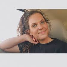 Dana Nokes's Instagram, Twitter & Facebook