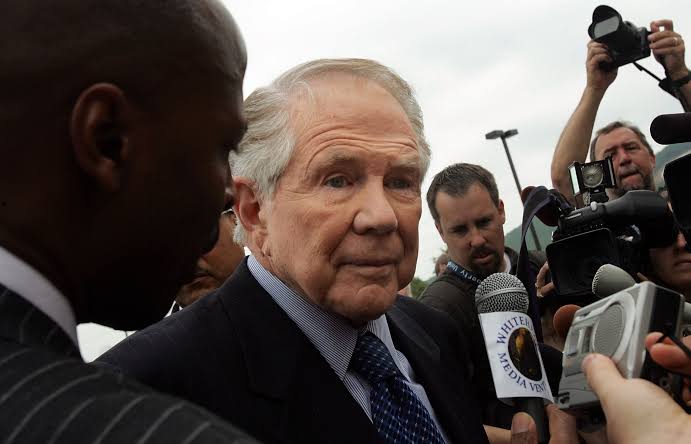 Preacher of partisan politics: Television evangelist Pat Robertson leaves a  legacy of division and extremism - Americans United