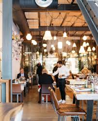 Terminal 1 Cuisine Salle A Manger Restaurant Freres Pourcel