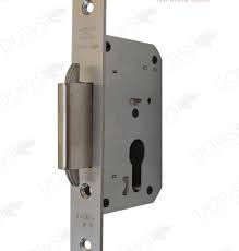 Solenoid door lock yang saya gunakan adalah modul digital lock yang ada. Kunci Pintu Fingerprint Dan Handle Pintu Aluminium Di Banten