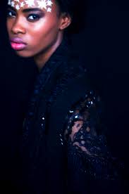 Model Feature| Raschelle of VNY |