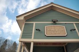 Lauded principal retires from Dummerston