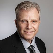 Terry Leonard's Instagram, Twitter & Facebook