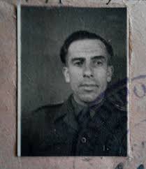 WW2 German, Soviet, Allied militaria, uniforms, awards, weapons history.  War relics forum