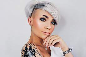 Messy cuts are perfect for fine hair and round faces, and they look edgy and sexy. 57 Blonde Short Hairstyles For Round Faces