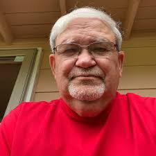 I just spoke to my sister, Amanda Lee, and she is at St.Vincent's hospital.  She was leading a meeting at work and suffered a light stroke. She doesn't  seem to have any