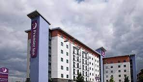 Continue on to cookridge street until you reach clay pit lane. London Docklands Excel Hotels Book Direct Premier Inn